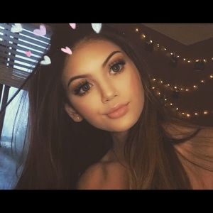 Meet your Posher, Jade